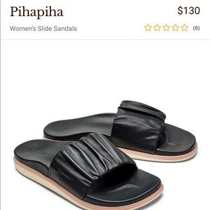 OluKai— Pihapiha— Never Worn
Women’s Slide Sandals